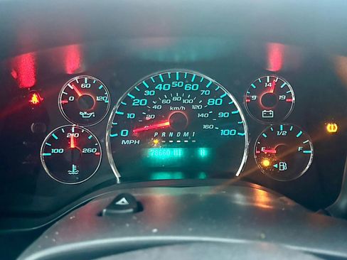 Used 2023 GMC Savana 2500 Extended w/ Driver Convenience Package image 22