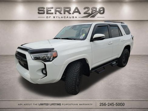 Used 2023 Toyota 4Runner SR5 Premium w/ Moonroof Package RWD image 3