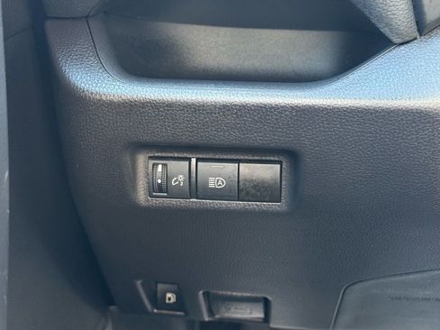 Certified 2025 Toyota RAV4 LE image 33