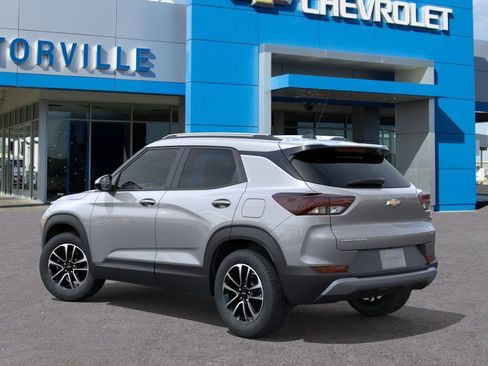 New 2026 Chevrolet TrailBlazer LT FWD image 3