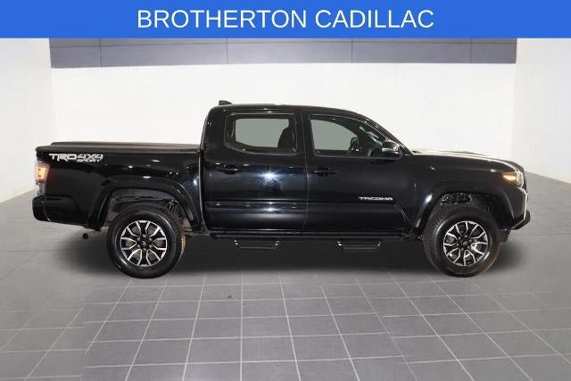 Used 2021 Toyota Tacoma TRD Sport w/ TRD Premium Sport Package AWD/4WD image 9