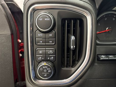 Used 2022 Chevrolet Silverado 3500 High Country w/ Z71 Off-Road Package AWD/4WD image 26