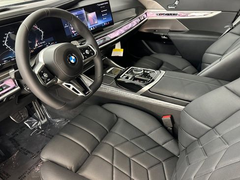 New 2026 BMW 740i w/ Premium Package image 4