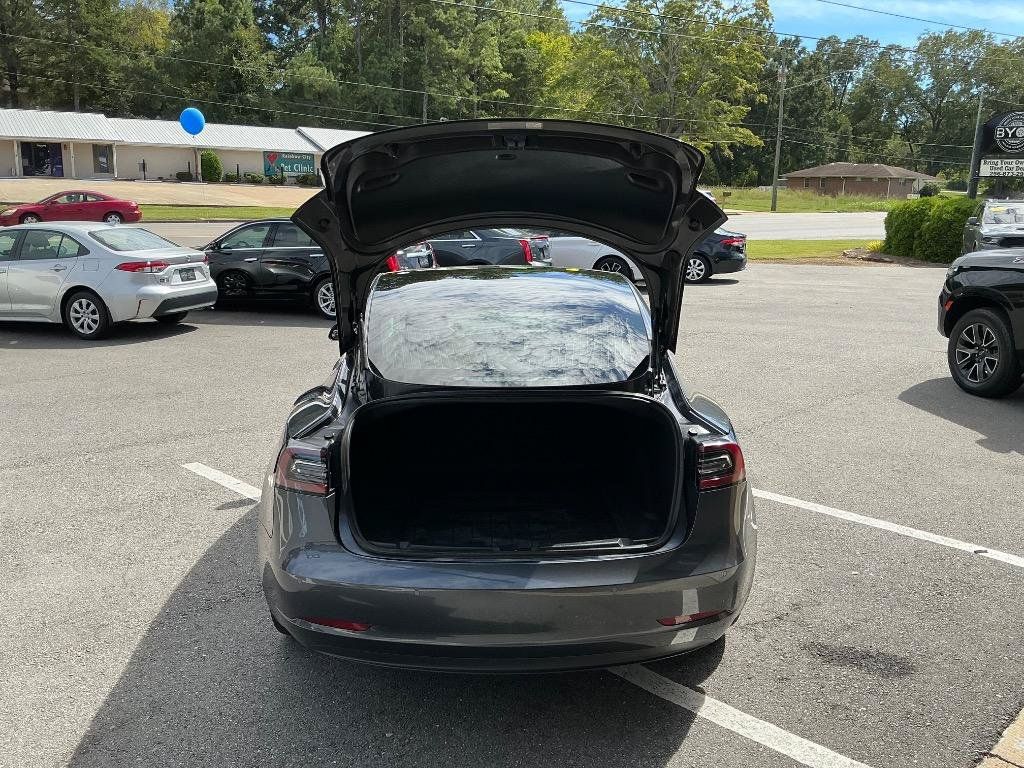 Used 2018 Tesla Model 3 Long Range AWD/4WD image 4