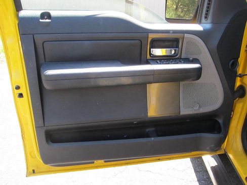 Used 2004 Ford F150 FX4 image 12