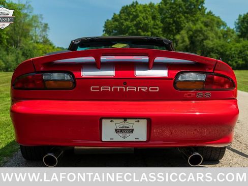 Used 2002 Chevrolet Camaro Z28 w/ SS Performance/Appearance Pkg RWD image 28