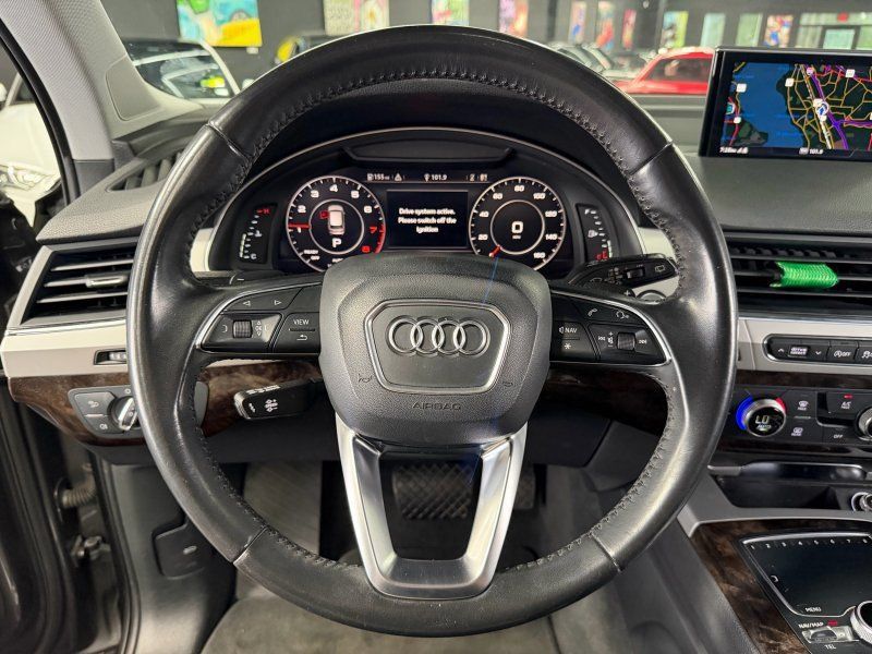Used 2019 Audi Q7 2.0T Premium Plus w/ Premium Plus Package AWD/4WD image 10