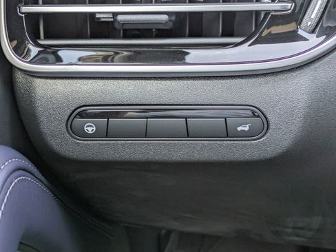 New 2026 INFINITI QX60 Sport w/ Dark Cargo Package image 28