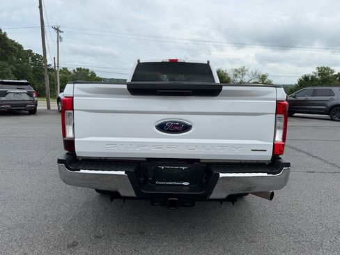 Used 2017 Ford F250 XL w/ Power Equipment Group RWD image 5