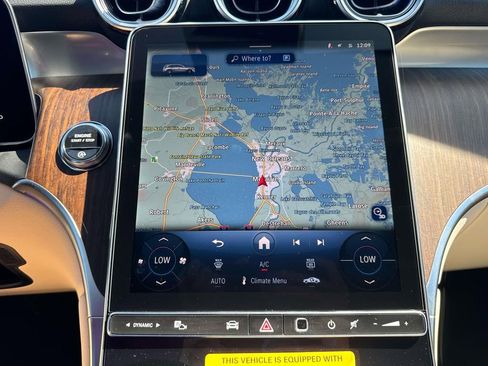 New 2026 Mercedes-Benz GLC 300 4MATIC image 11