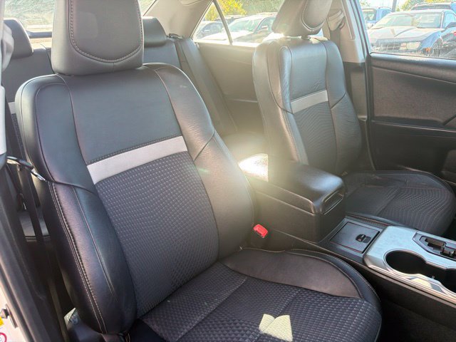Used 2013 Toyota Camry SE FWD image 29