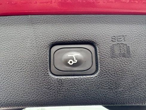 Used 2022 Ford Edge SEL w/ Sport Appearance Package image 30