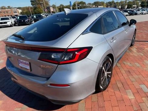 Used 2023 Honda Civic LX image 9