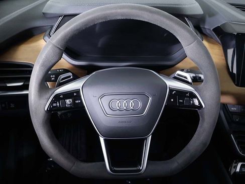 Used 2023 Audi e-tron GT Premium Plus AWD/4WD image 41