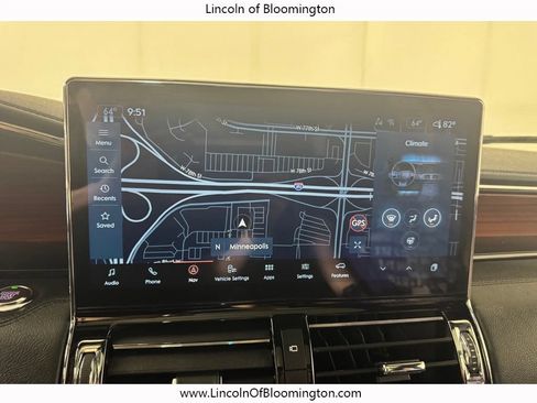 Used 2022 Lincoln Navigator 4WD image 29