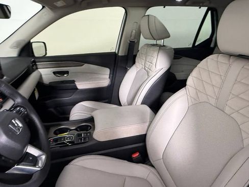 Used 2026 Honda Pilot Elite image 29