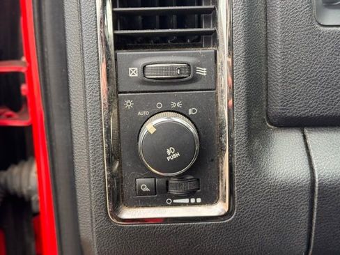 Used 2013 RAM 1500 Sport w/ Remote Start & Security Group image 16