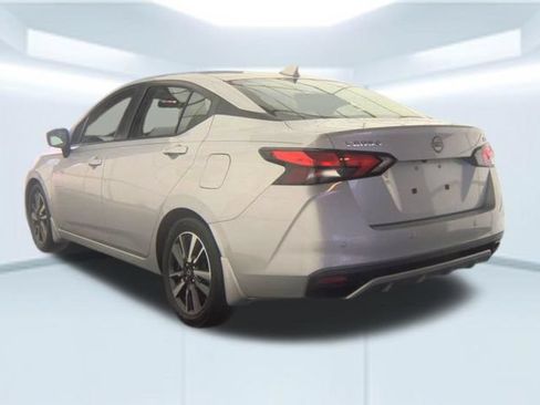 Used 2024 Nissan Versa SV w/ Trunk Package FWD image 3