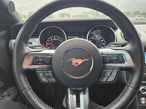 Used 2023 Ford Mustang GT RWD image 8