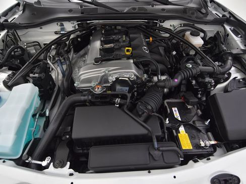New 2026 MAZDA MX-5 Miata Club RWD image 41