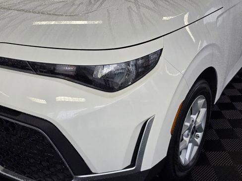 Used 2024 Kia Soul LX w/ Option Group 015 image 10
