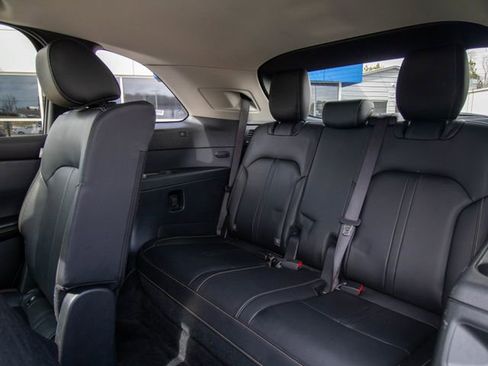 Used 2024 MAZDA CX-90 3.3 Turbo w/ Preferred Plus image 11