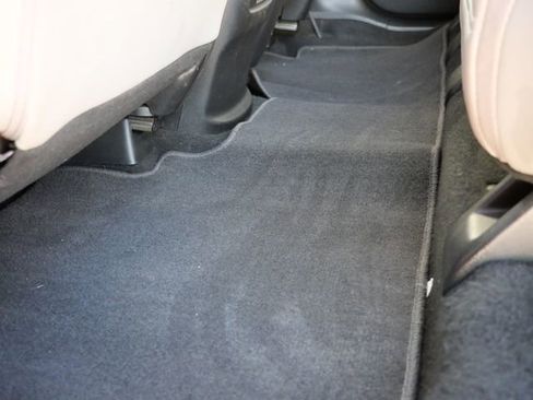 Used 2022 Honda CR-V EX-L image 10