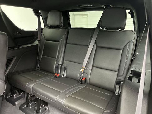 Certified 2021 Chevrolet Tahoe High Country AWD/4WD image 14