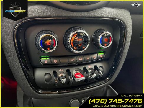 Used 2017 MINI Cooper Clubman ALL4 image 23