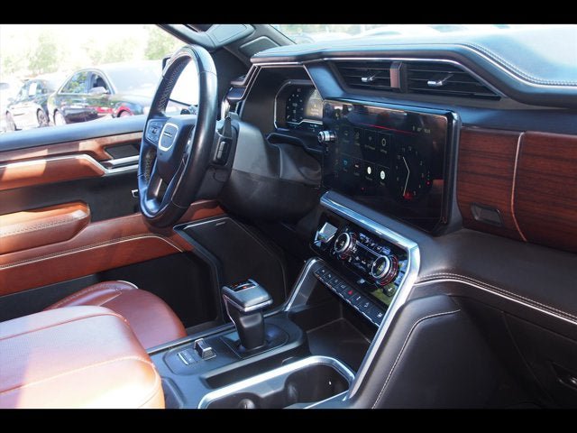 Used 2024 GMC Sierra 1500 Denali Ultimate AWD/4WD image 11