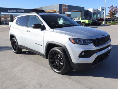 New 2026 Jeep Compass Latitude