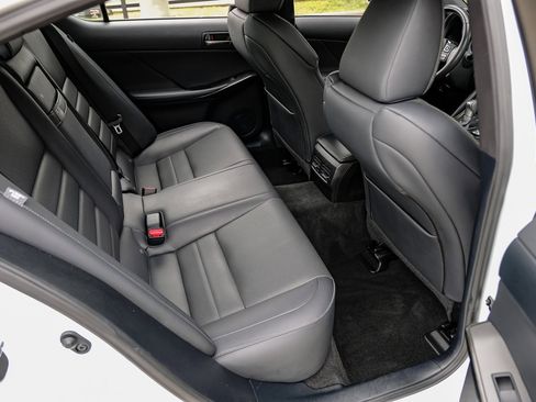 Used 2022 Lexus IS 350 F Sport image 49