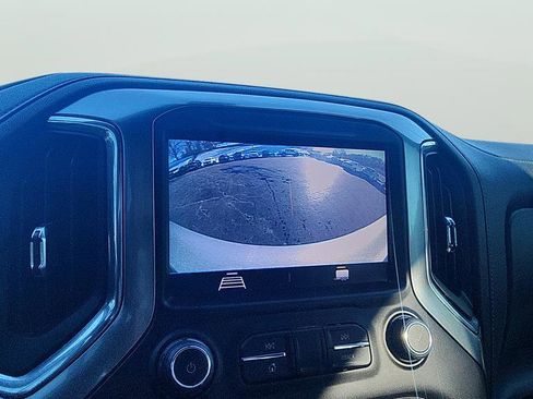 Used 2022 Chevrolet Silverado 1500 RST w/ Z71 Off-Road Package image 26