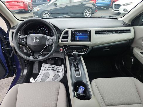 Used 2017 Honda HR-V EX image 23