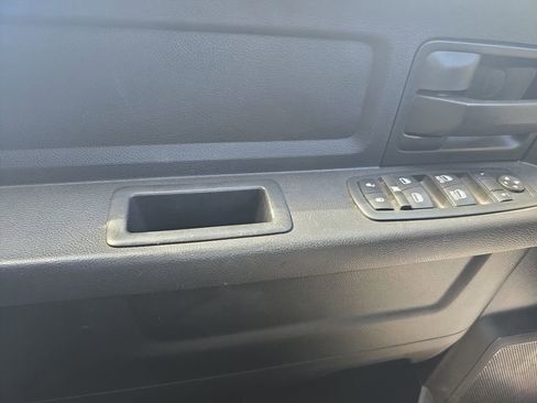 Used 2017 RAM 1500 Express image 23