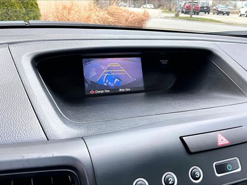 Used 2015 Honda CR-V LX image 28