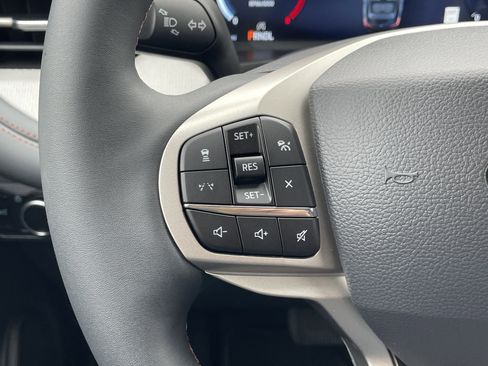 New 2026 Ford Explorer Active image 25