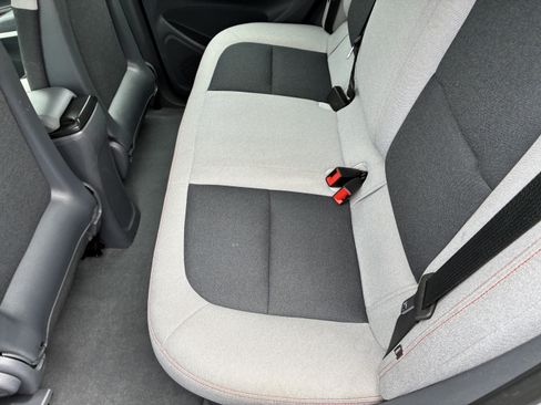 Used 2020 Chevrolet Bolt LT FWD image 14