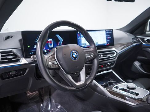 Used 2023 BMW i4 eDrive35 w/ Premium Package RWD image 6