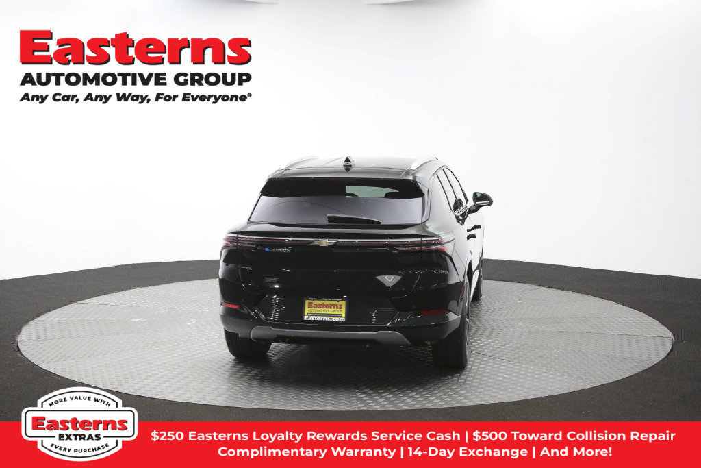 Used 2024 Chevrolet Equinox EV LT w/ LPO, All-Weather Mat Package FWD image 38
