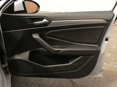 Used 2019 Volkswagen Jetta S w/ Driver Assistance Package FWD image 40