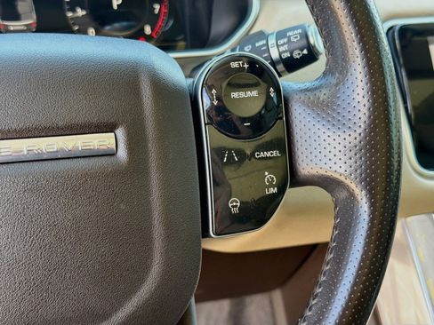 Used 2019 Land Rover Range Rover Sport HSE AWD/4WD image 37