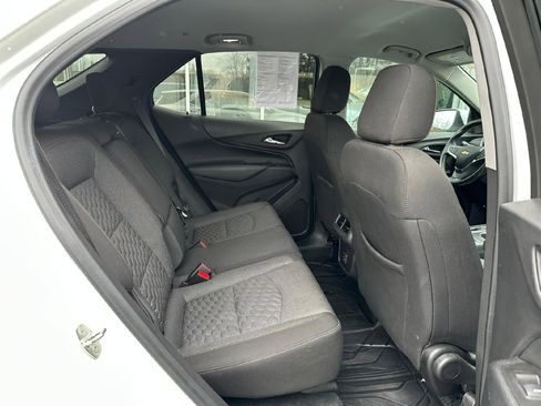 Used 2020 Chevrolet Equinox LT image 29
