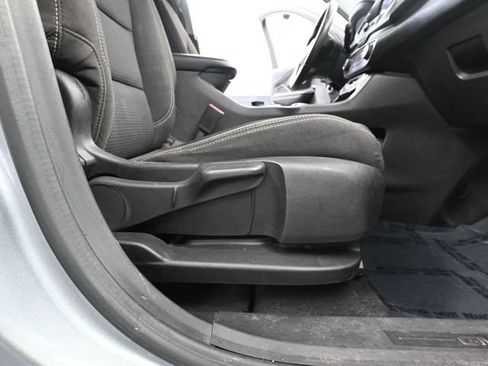 Used 2024 GMC Terrain SLE FWD image 44