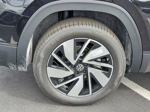 New 2026 Volkswagen Atlas Cross Sport SEL Premium R-Line image 35