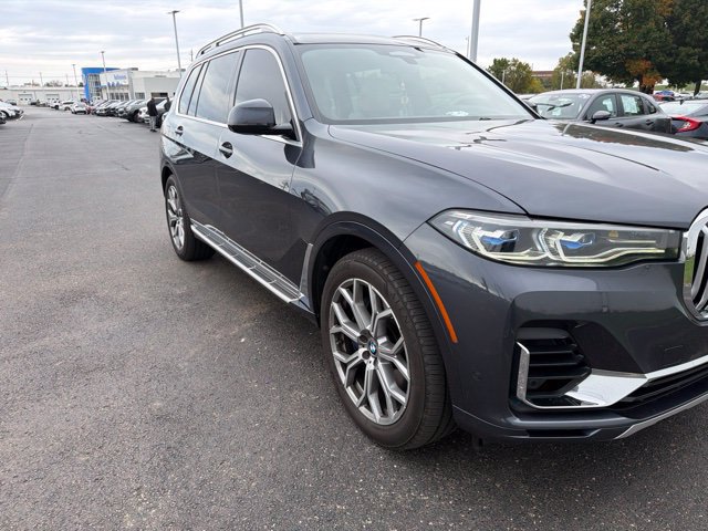 Used 2019 BMW X7 xDrive50i w/ Dynamic Handling Package AWD/4WD image 3