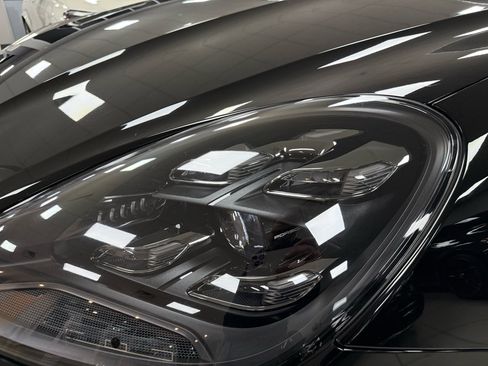 Used 2020 Porsche Cayenne S image 8