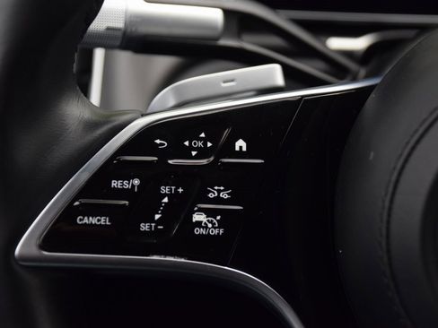 Certified 2025 Mercedes-Benz S 580 4MATIC Sedan image 23