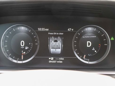 Used 2017 Land Rover Range Rover Long Wheelbase Autobiography image 24