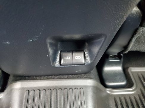 Used 2023 Toyota 4Runner SR5 Premium w/ Moonroof Package RWD image 13